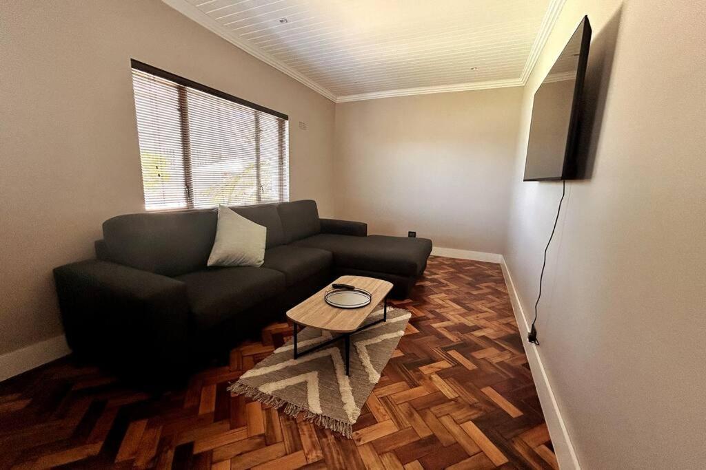 Embassy Apartment Cape Town Exterior photo